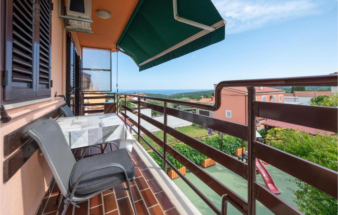 1 Bedroom Amazing Apartment In Peruški Exterior foto